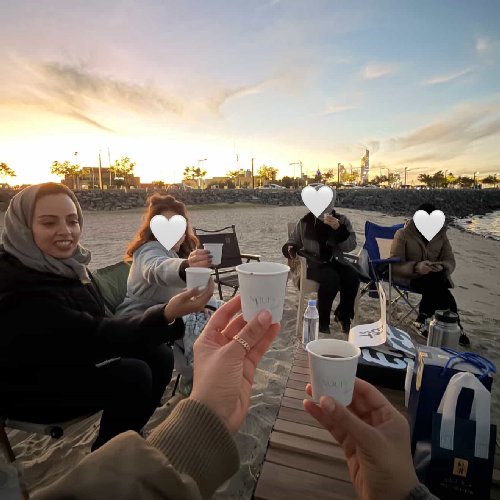 Beach gathering 🌊🌌 ladies only 👸🏽 المرونة و التكيف